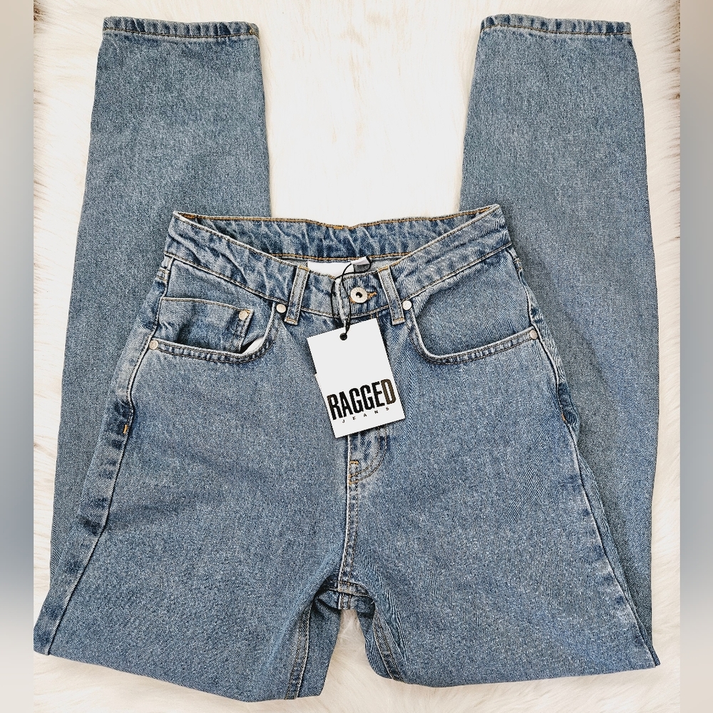 NWT Ragged Priest Cougar Mom Jean - Denim - Size 4